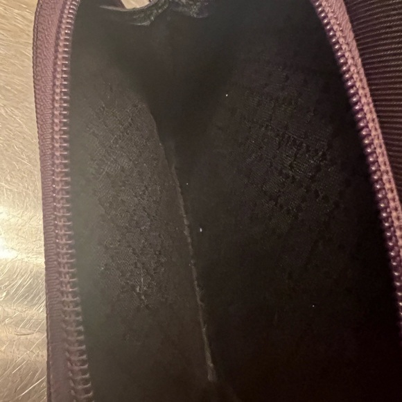 ❌RARE❌ GUCCI SLINGBAG W/BAMBOO HANDLE - Picture 9 of 16